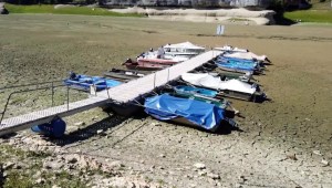 Botes sobre tierra: las inusuales consecuencias de la sequía en Francia