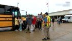 Así rescatan a más de 100 niños en inundaciones en Mississippi