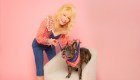 "Doggy Parton", la nueva marca de ropa para perros de Dolly Parton