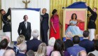 Los Obama vuelven a la Casa Blanca para desvelar retratos