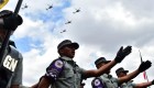 Guardia Nacional desfila ante polémica por militarización