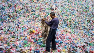 ¿Qué la desintegración molecular de los plásticos?