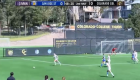 Mira este gol casi irrepetible en el fútbol femenino