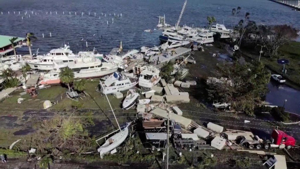 Aumenta el número de muertos por el potente huracán Ian