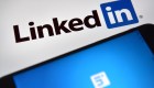 LinkedIn anuncia cambios en su plataforma para eliminar cuentas falsas