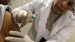 ¿Cómo hacer que más adultos se vacunen contra la influenza en EE.UU.?