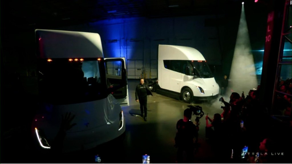 Así luce el modelo Semi, el primer camión eléctrico de Tesla