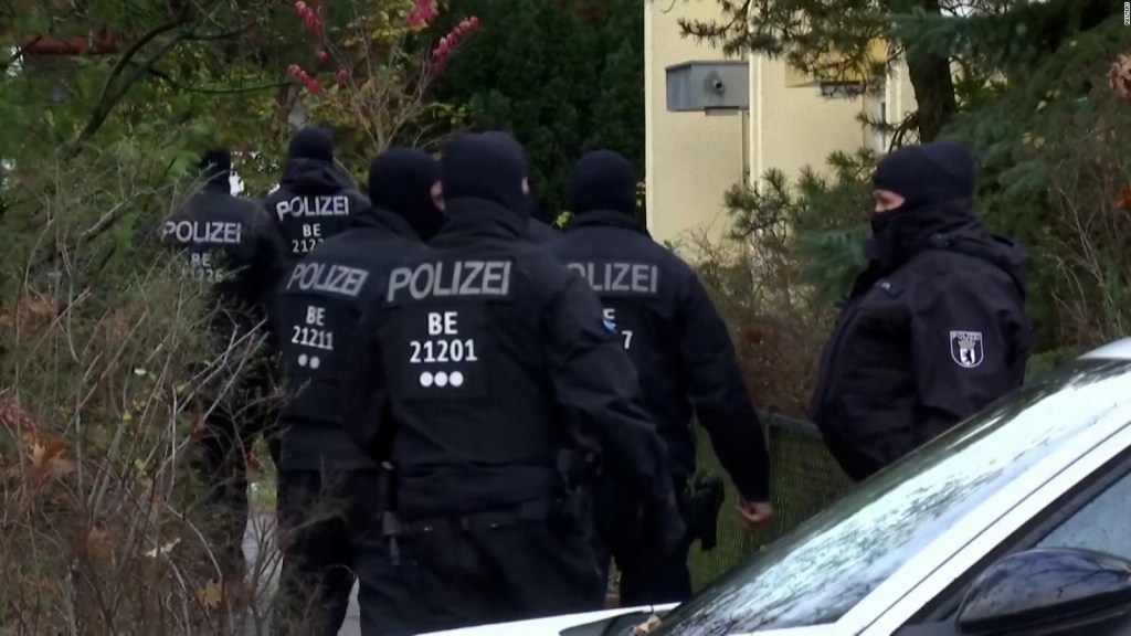 Detienen a 25 supuestos ultraderechistas en Alemania
