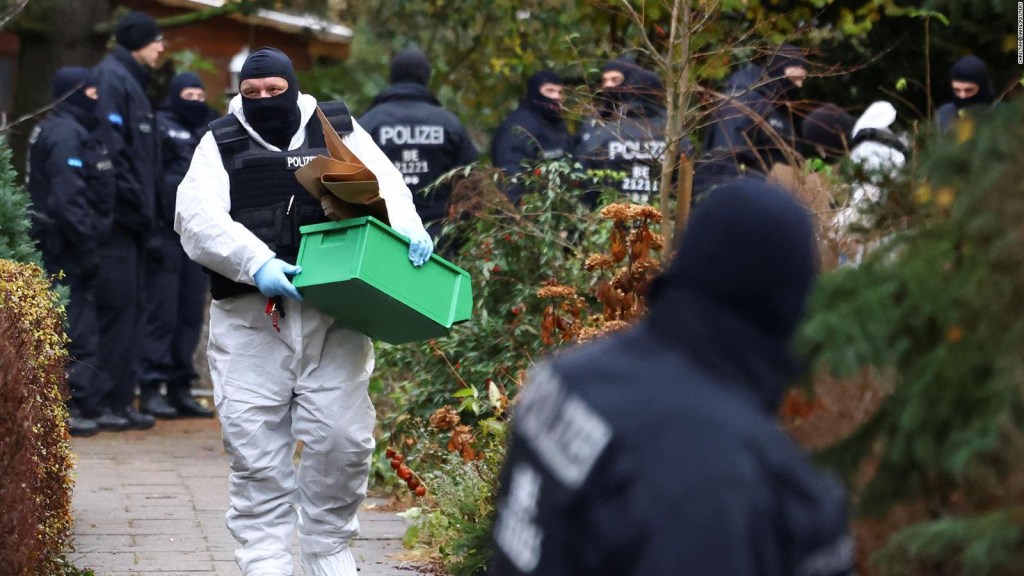 Arrestan a 25 acusados de planear golpe de Estado en Alemania