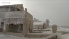 Mira casas congeladas por la tormenta invernal masiva en Estados Unidos