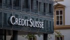 Las acciones de Credit Suisse se desplomaron más de un 20%