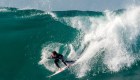 Este espectáculo de surfistas en olas gigantes te dejará sin aliento