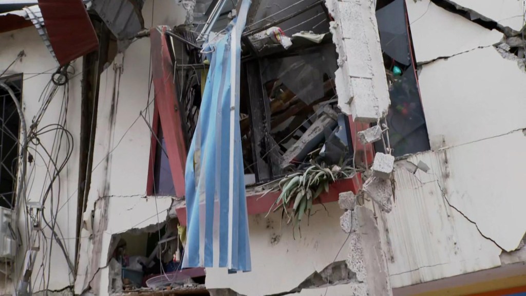 Permanece el temor en Ecuador tras el sismo de magnitud 6,8
