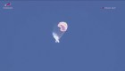 El momento en que una cápsula Soyuz rusa regresa a la Tierra