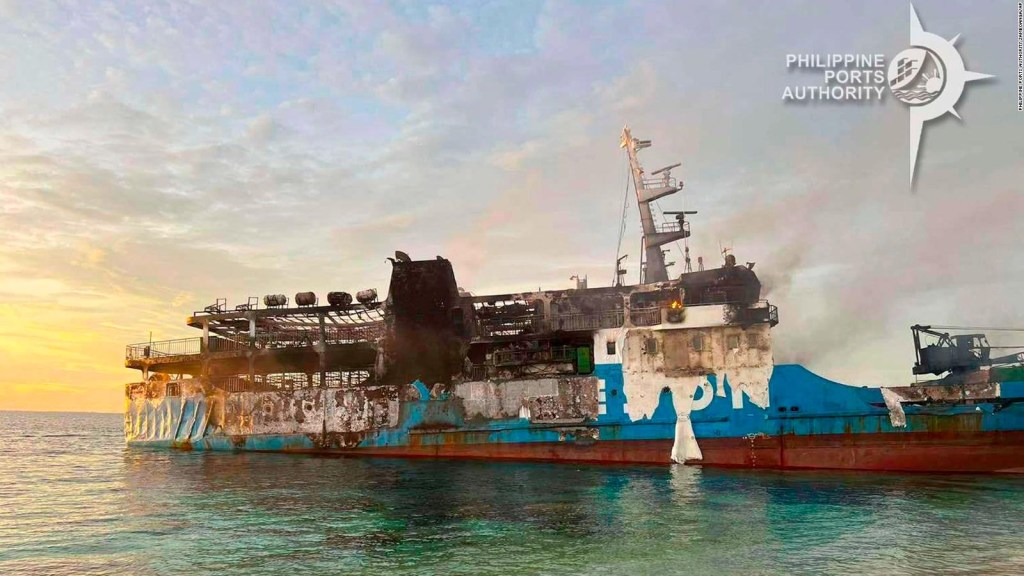 Al menos 29 muertos tras incendio a bordo de ferry en Filipinas