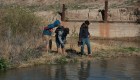 Este mexicano ayuda a rescatar a migrantes que cruzan el río Bravo