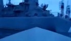 Video muestra un buque ruso impactado por embarcación no tripulada