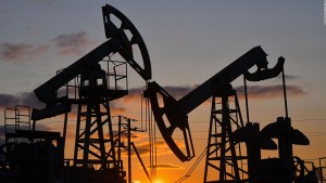 ¿El barril de petróleo puede superar los US$ 100?